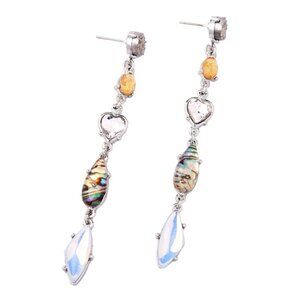 CRYSTAL DROP EARRINGS - WHITE HEART
